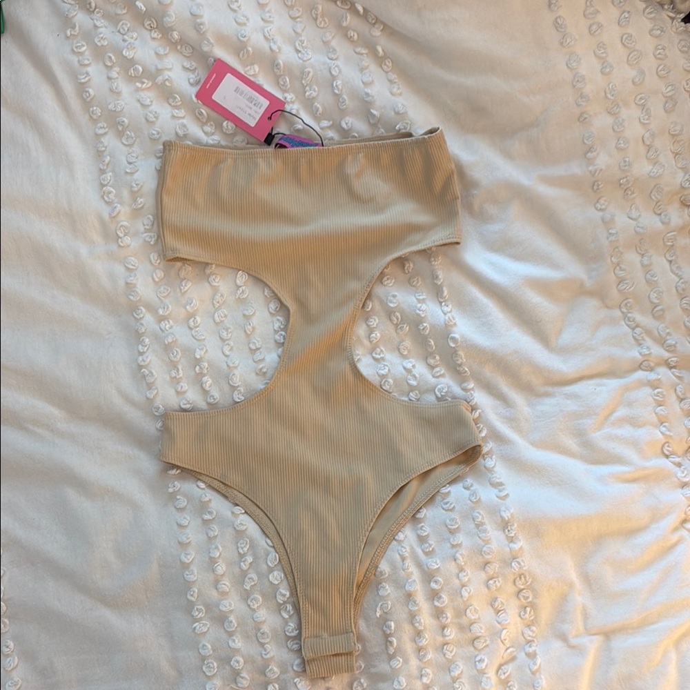 Edikted bodysuit